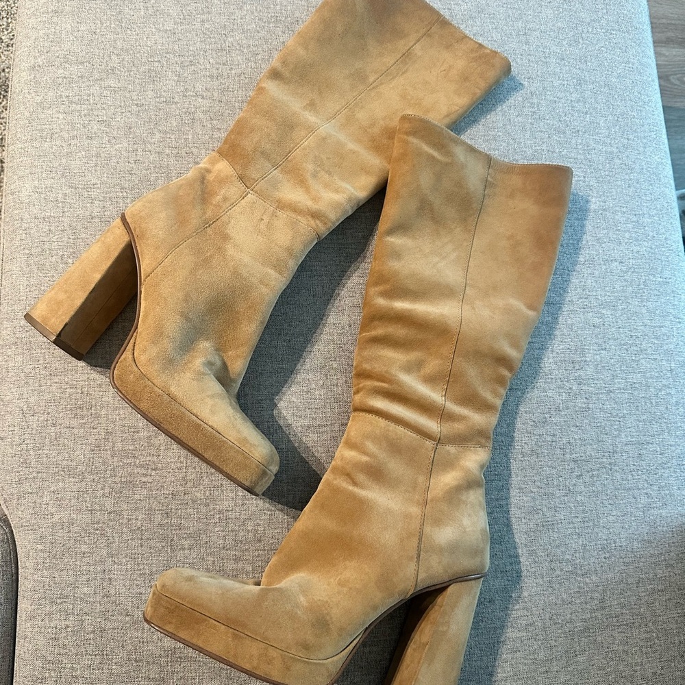 Steve Madden boots
